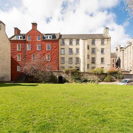 Apartment Near The Royal Mile 爱丁堡 外观 照片